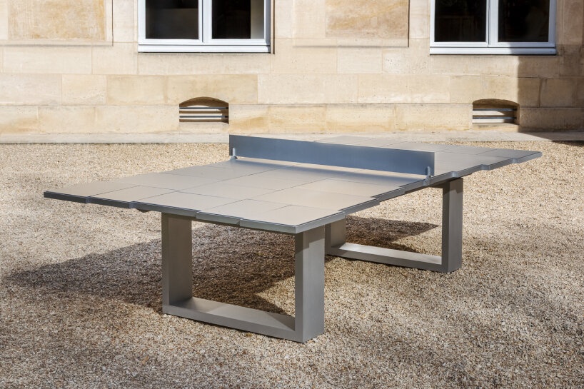 Джеймс де Вульф создал «музыкальный» стол для пинг-понга