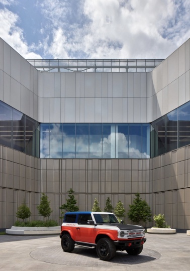 Snøhetta спроектировала штаб-квартиру Ford в Мичигане