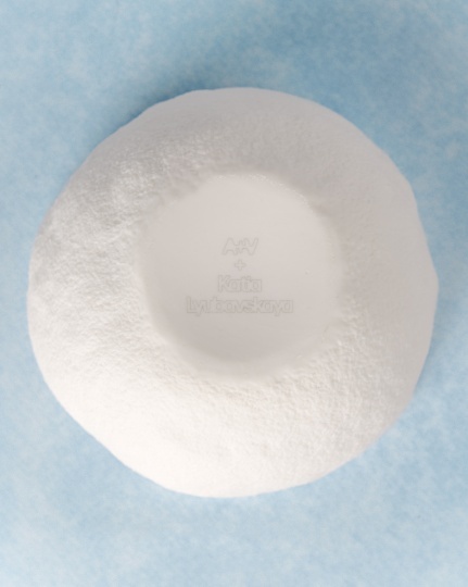 Студия A+V и художница Катя Любавская выпустили «Зимнюю коллекцию»