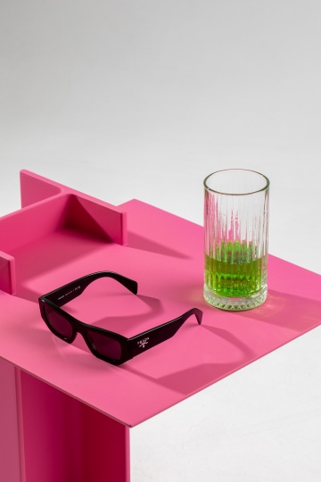 Дизайнеры Levshagroup создали столик в индустриальной эстетике