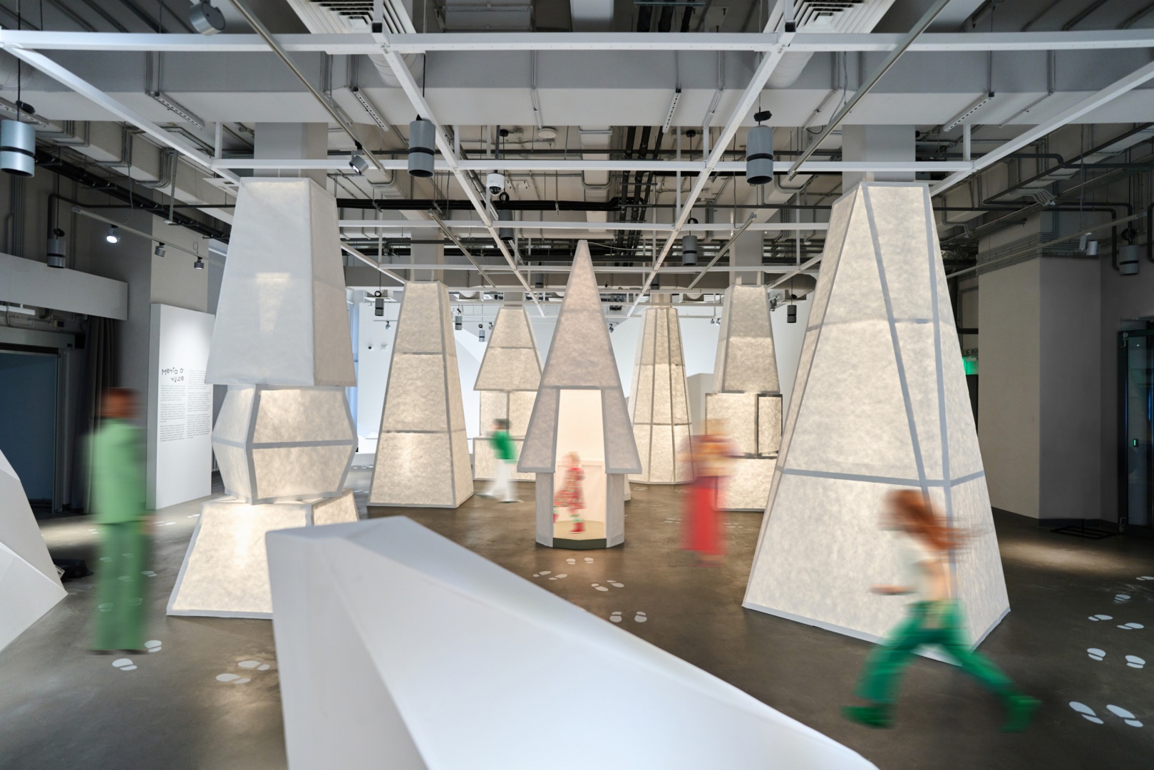 Бюро Дружба создало интерактивное пространство в филиале Третьяковки в Самаре