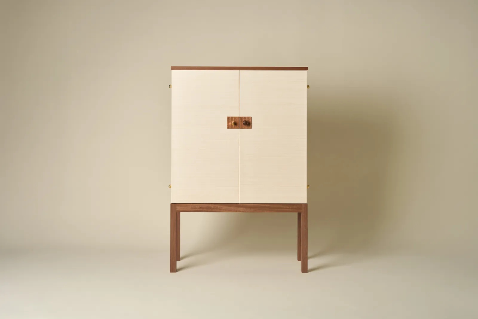 Svenskt Tenn представляет выставку знаковых объектов Йозефа Франка Svenskt Tenn представляет выставку знаковых объектов Йозефа Франка