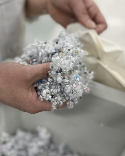 Коллаборация Karimoku New Standard и ASICS