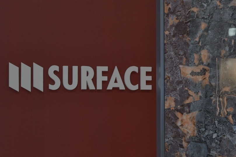 Инсталляция Panta Rhei на выставке ARTDOM 2026