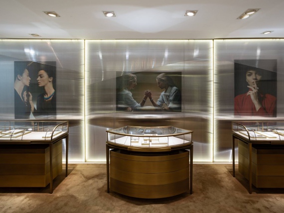 BHD Studio оформили поп-ап бутик Cartier в Санкт-Петербурге