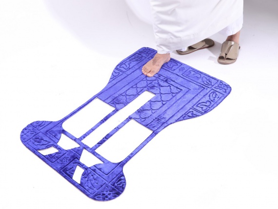 Дизайнеры из Саудовской Аравии переосмыслили исламский молитвенный коврик