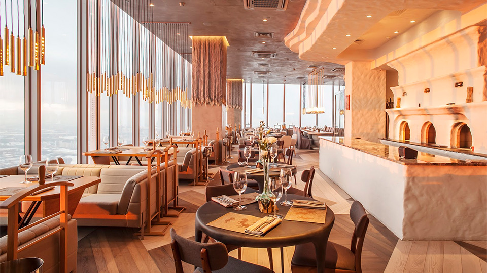 В духе времени: панорамный ресторан Ruski в московском Сити