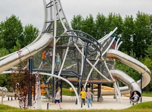 Вебинар «Архитектура детства: как проектировать площадки, в которых ребенок растет»