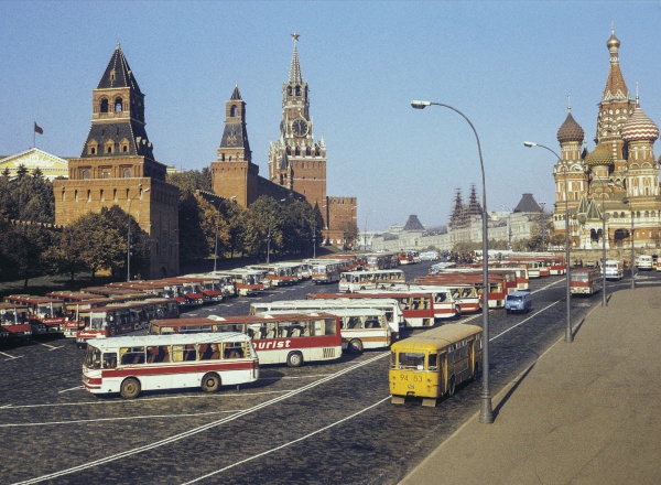 Лекция про архитектурные метаморфозы 1920–1980-х «Москва глазами Грановского»