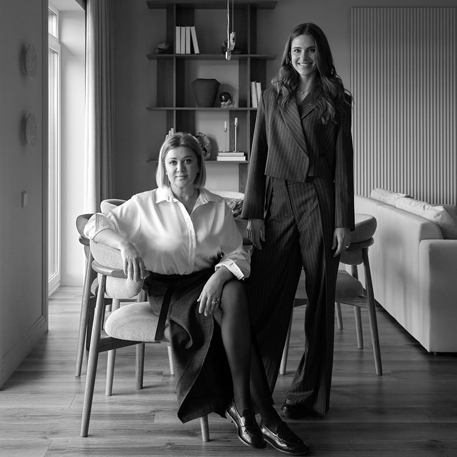 Алена Николаева и Елена Афонина