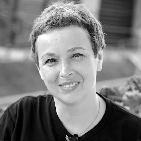 Леся Смаровоз, Украина