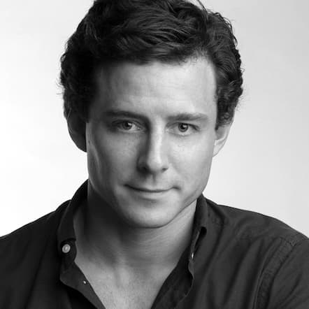 Пьетро Франческини, архитектор и дизайнер, куратор выставки Galerie Philia в Walker Tower