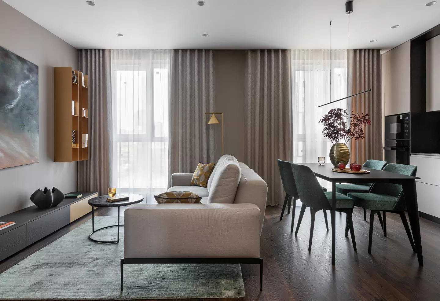 Изумрудные акценты в интерьере квартиры для молодого бизнесмена — проект Ксении Мицкевич