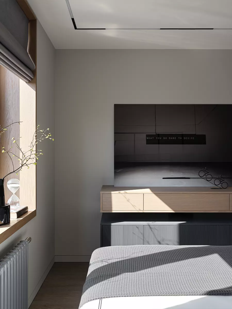 Функциональный интерьер с глубокими зелеными акцентами — проект студии MAD ABOUT INTERIOR