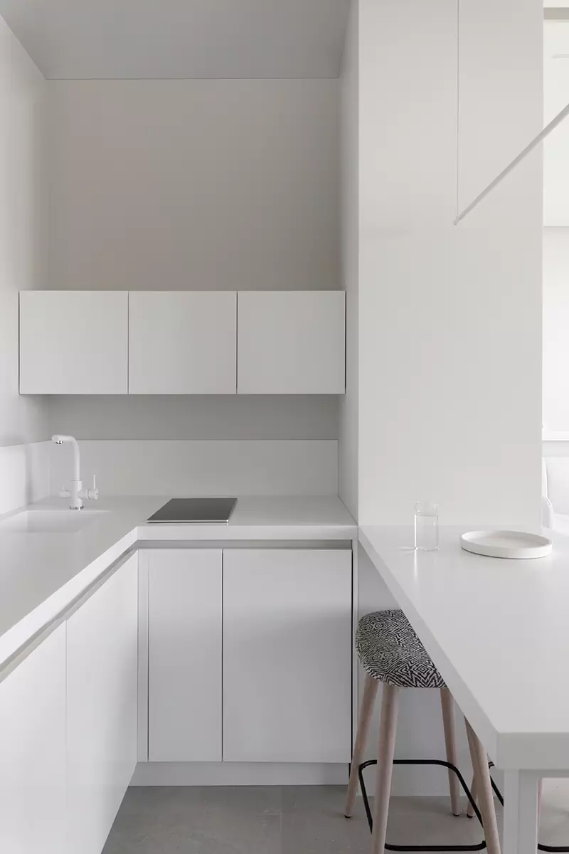 Располагающий к отдыху интерьер небольших апартаментов для дизайнера — проект Юлии Сорокиной