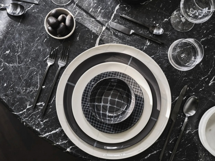 Коллекции посуды от Serax по дизайну Келли Уэстлер