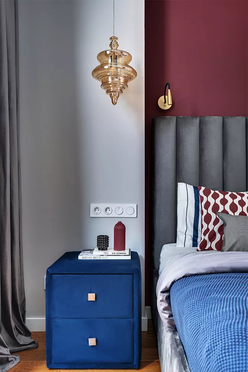 Вкрапления цвета в интерьере квартиры для семьи с тремя детьми — проект Ксении Харламовой