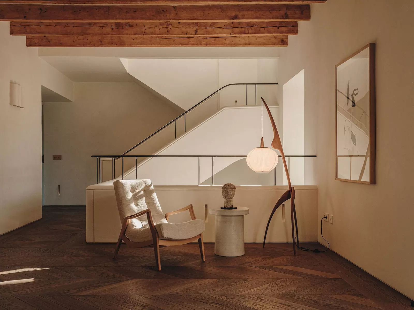 Баланс исторического наследия и современности в интерьере старинной усадьбы на Майорке – проект Фелиу Руллана и Виктории Видаль