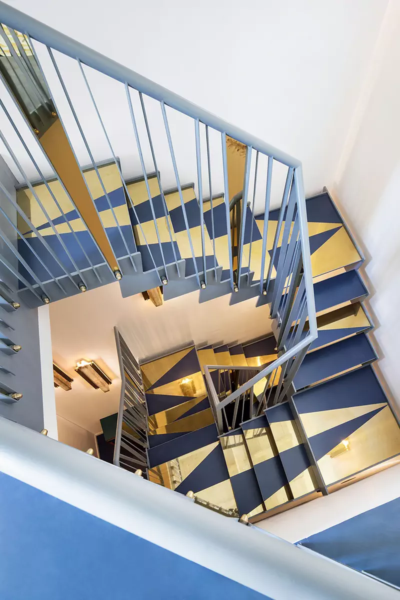 Сюрреалистичный интерьер бутик-отеля в королевском палаццо XIV века — проект Анны-Марии Энсельми