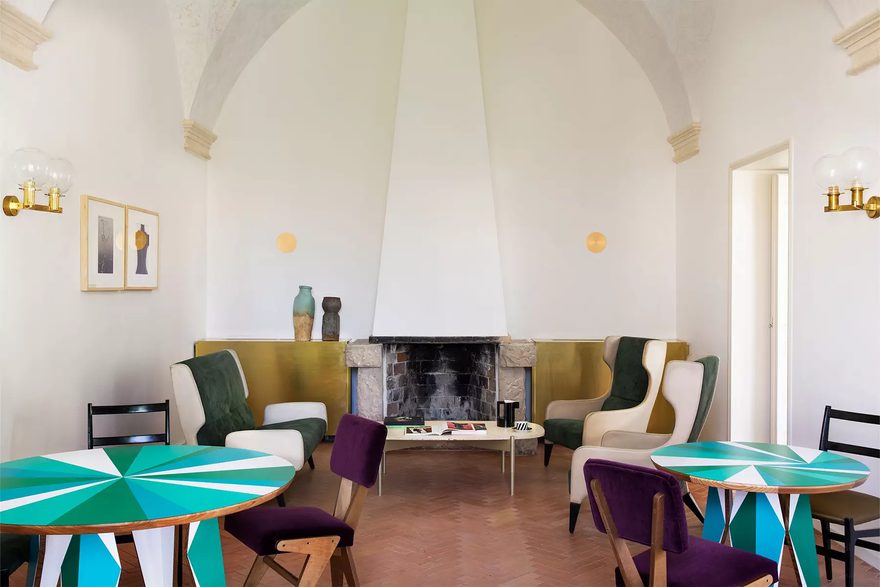 Сюрреалистичный интерьер бутик-отеля в королевском палаццо XIV века — проект Анны-Марии Энсельми