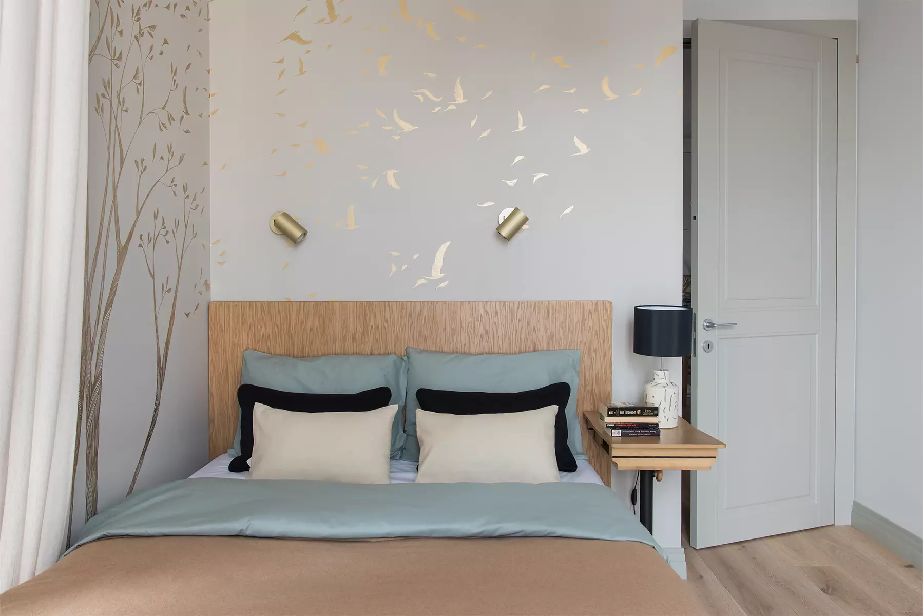 Бархатистые полутона в интерьере квартиры для мамы с дочкой — проект Екатерины Владимировой