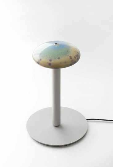 Ронан Буруллек создал светильники для Севрской фарфоровой мануфактуры