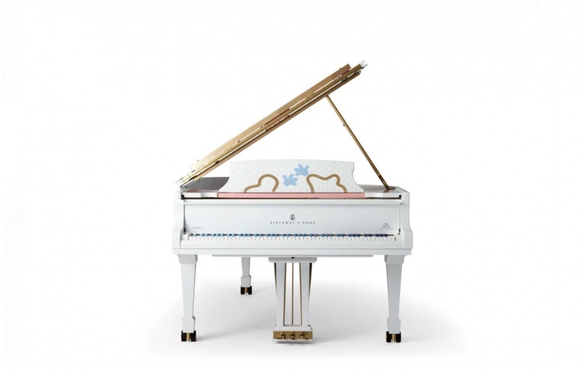 Елена Сальмистраро переосмыслила рояль Steinway & Sons в стилистике Disney