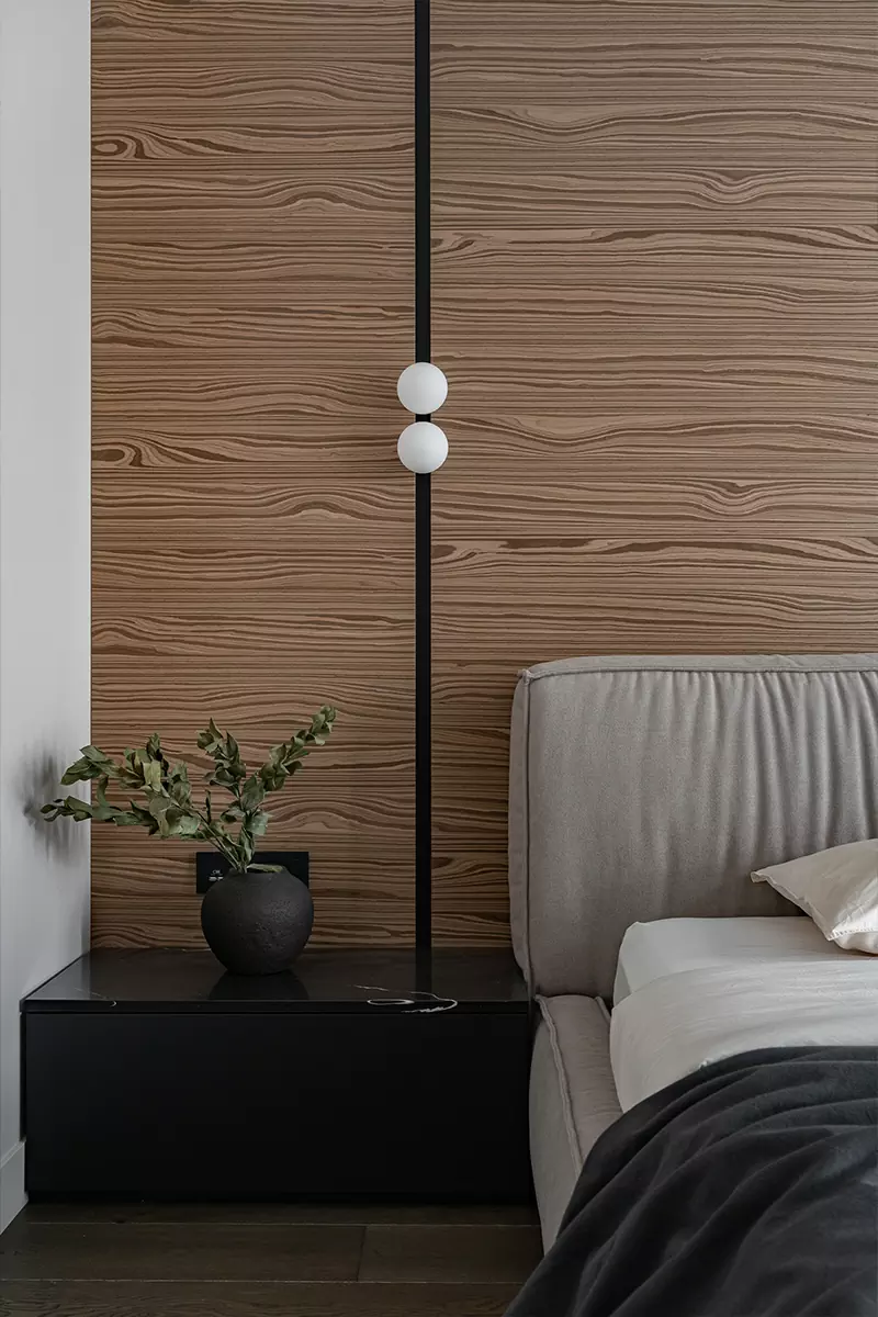 Бордовые акценты в интерьере екатеринбургской квартиры для молодой пары — проект RTUT Design