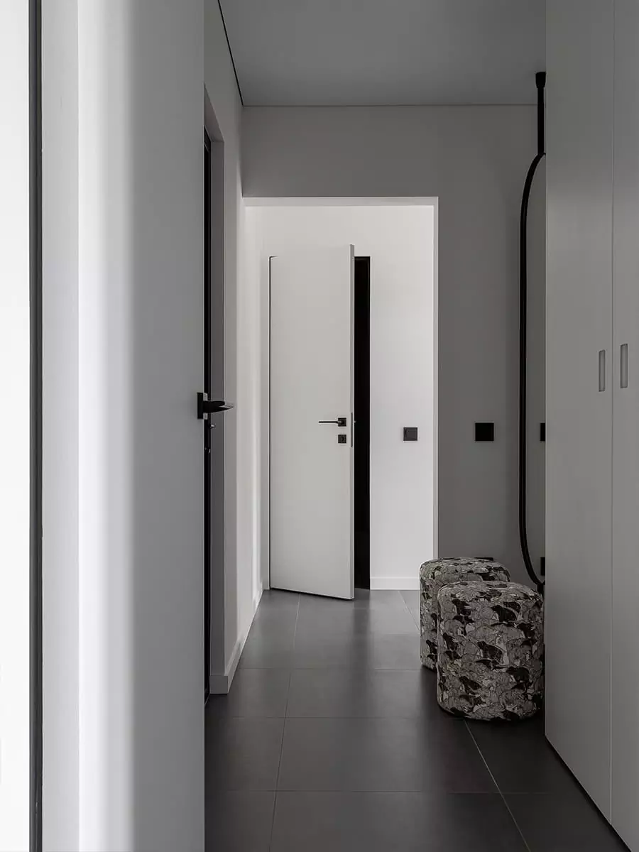 Интерьер квартиры с элементами этники и отсылкой к индонезийской культуре — проект Ольги Ибадовой