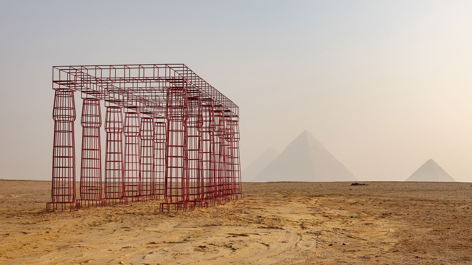 Лэнд-арт и пирамиды: 7 инсталляций фестиваля Forever Is Now в Гизе