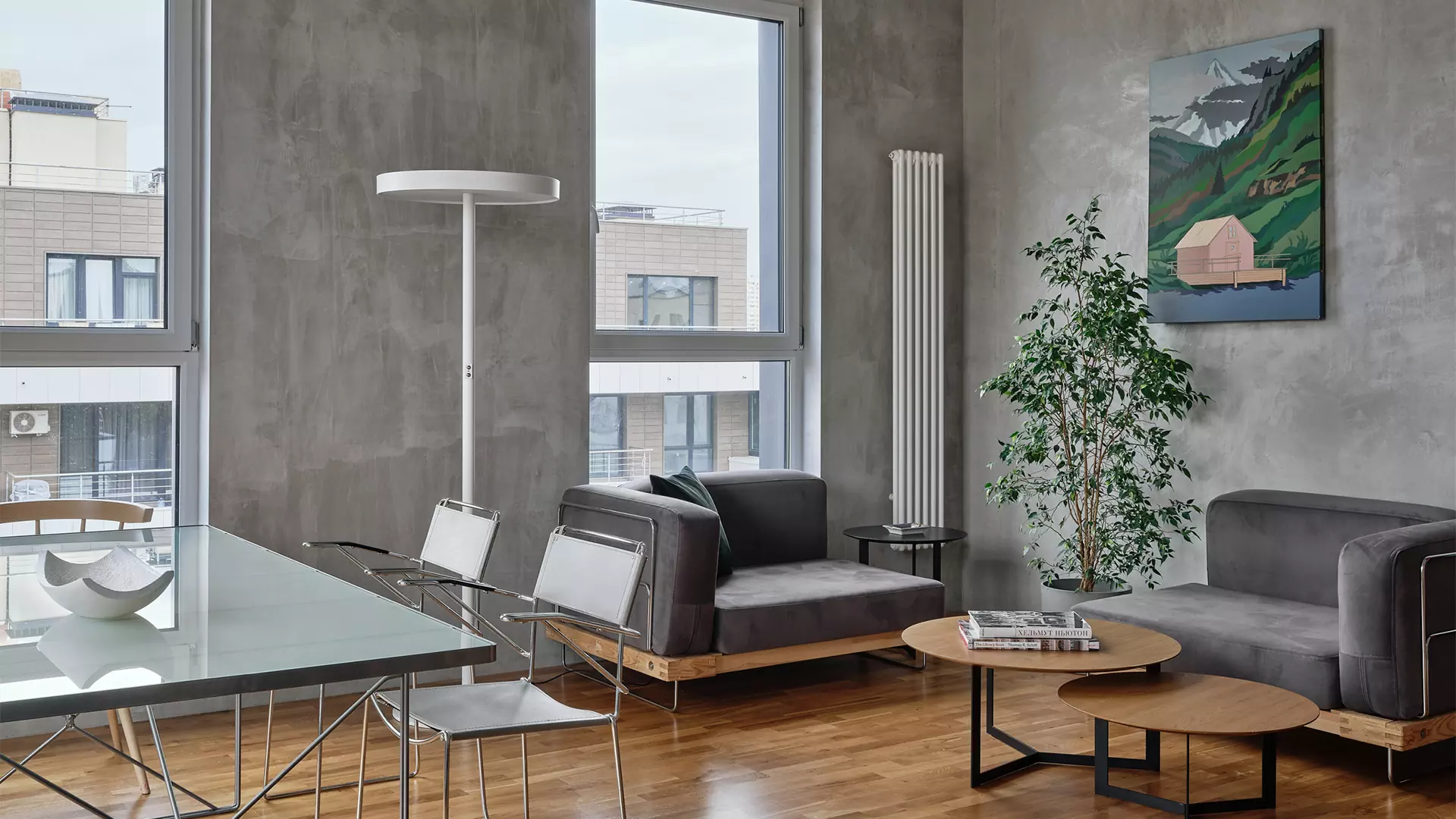 Винтажная мебель и советские светильники в интерьере квартиры для семьи дизайнера — проект Екатерины Герман