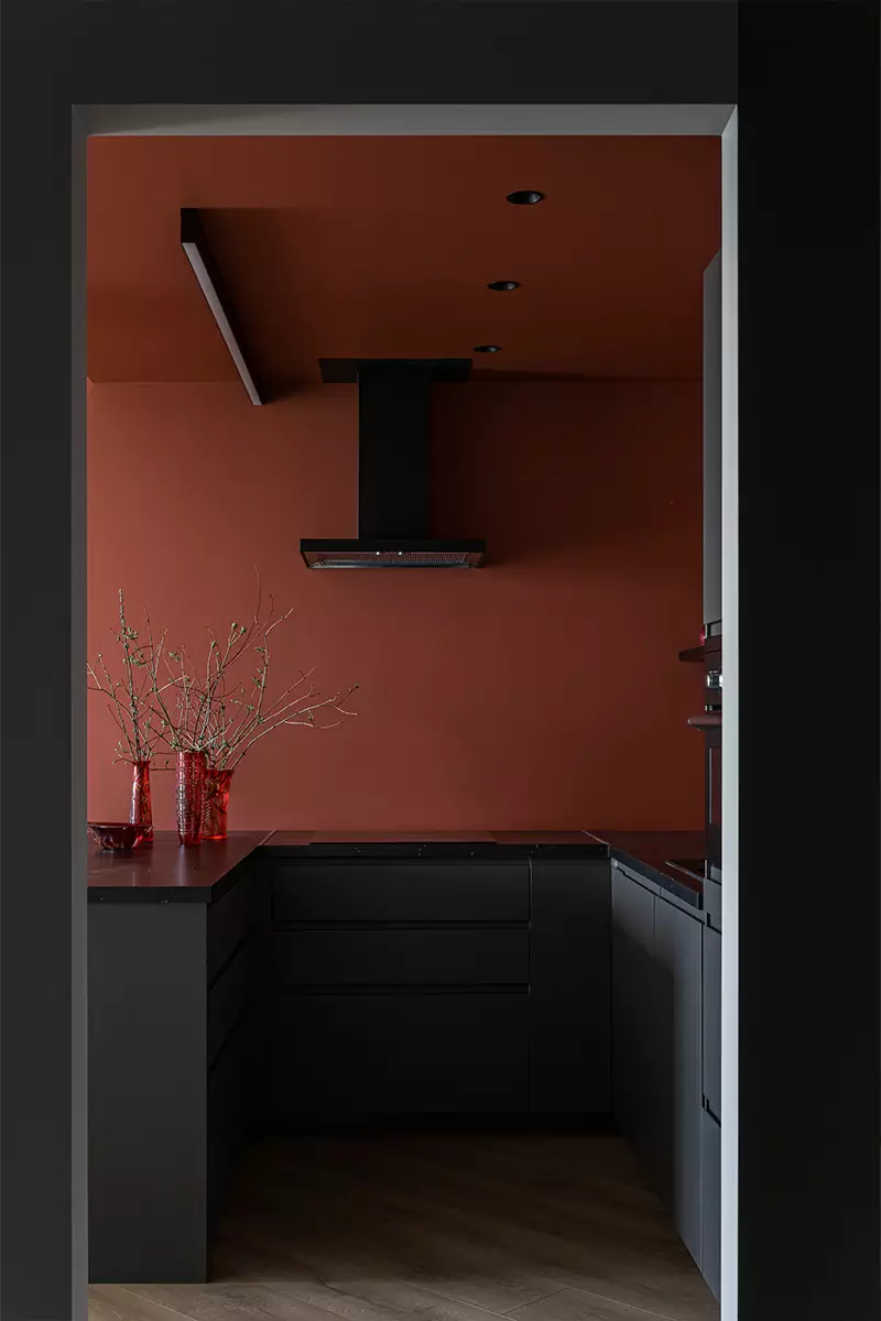 Винтажная мебель и яркие акценты в интерьере квартиры под сдачу в аренду — проект Ольги Коваленко