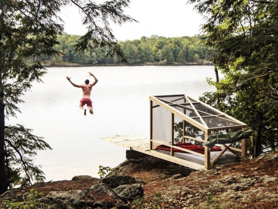 Канадские дизайнеры спроектировали платформу для прыжков в воду