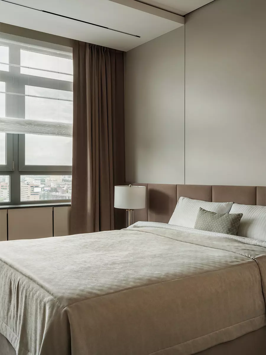 Тактильные материалы и гармоничная палитра в интерьере для взрослой пары — проект студии дизайна БЕЛЯКОВА & КАРАЯНИ