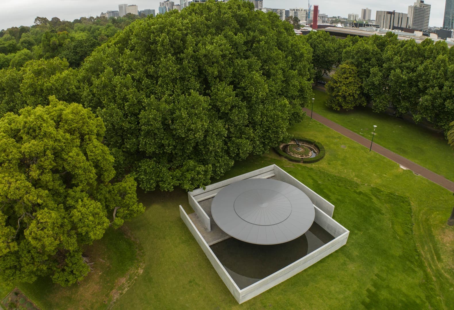 MPavilion по дизайну Тадао Андо