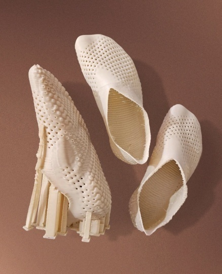 Vivobarefoot и Balena показали прототип компостируемой спортивной обуви