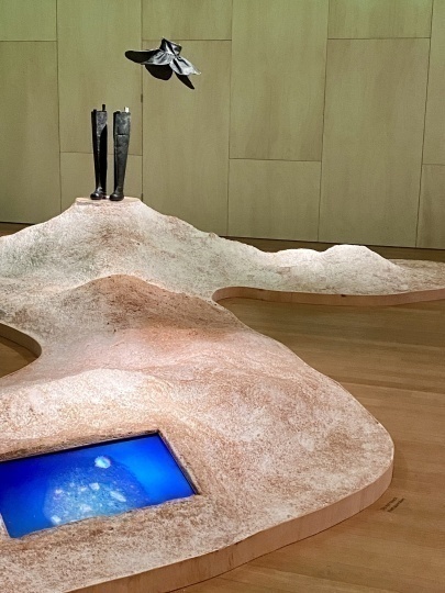 Инсталляция в музее Стеделейк раскрывает преимущества мицелия