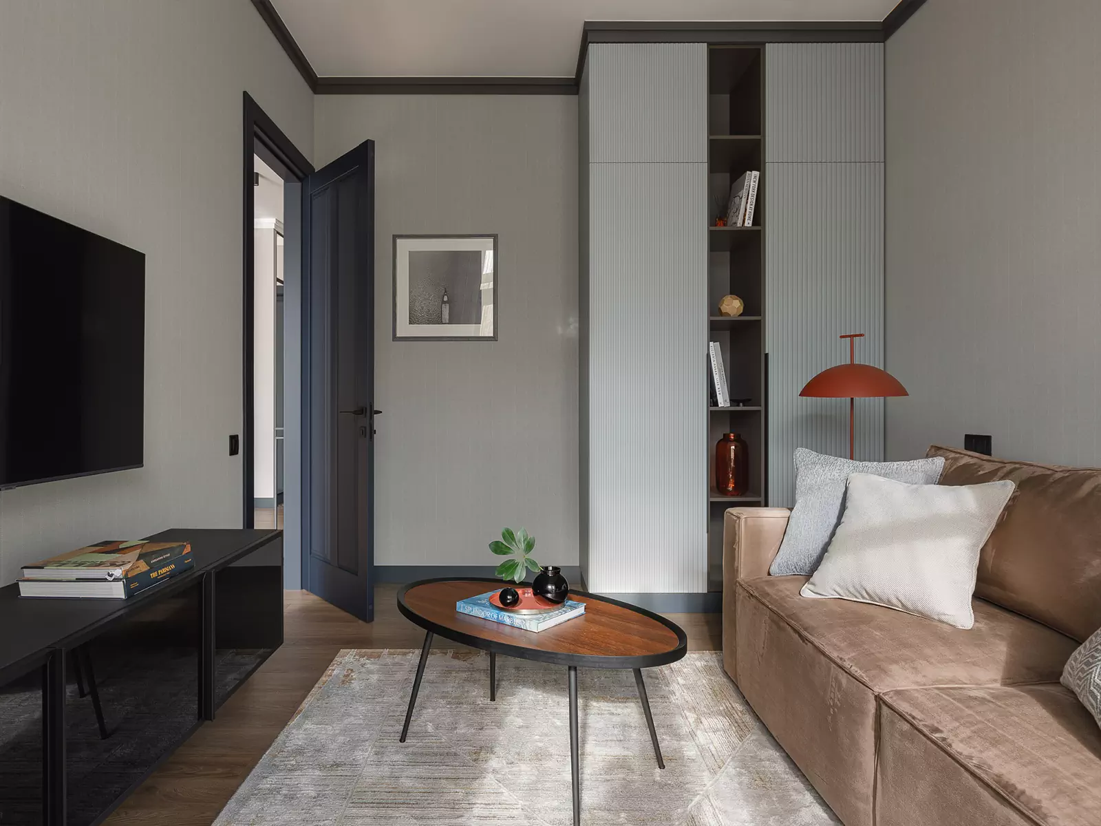 Натуральный камень и детали ручной работы в интерьере квартиры под сдачу в аренду — проект Евгении Николаевой