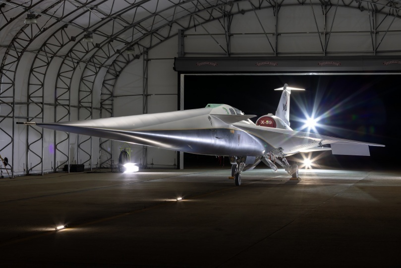 NASA и Lockheed Martin представили сверхзвуковой самолет