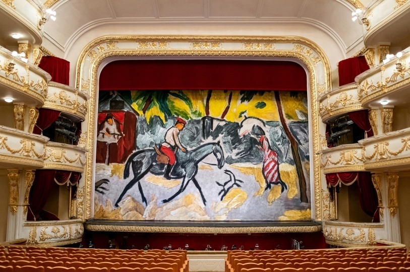 Дом культуры «ГЭС‐2» и театр «Урал Опера Балет» готовят постановку современного балета