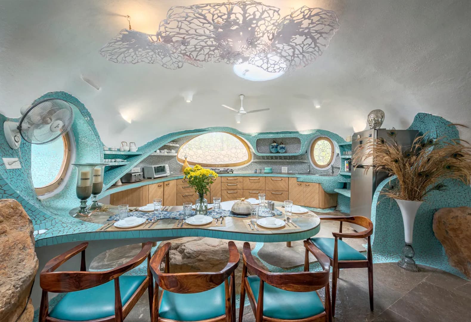 Апартаменты в пещере, Мурбад, Индия. Фото: Airbnb