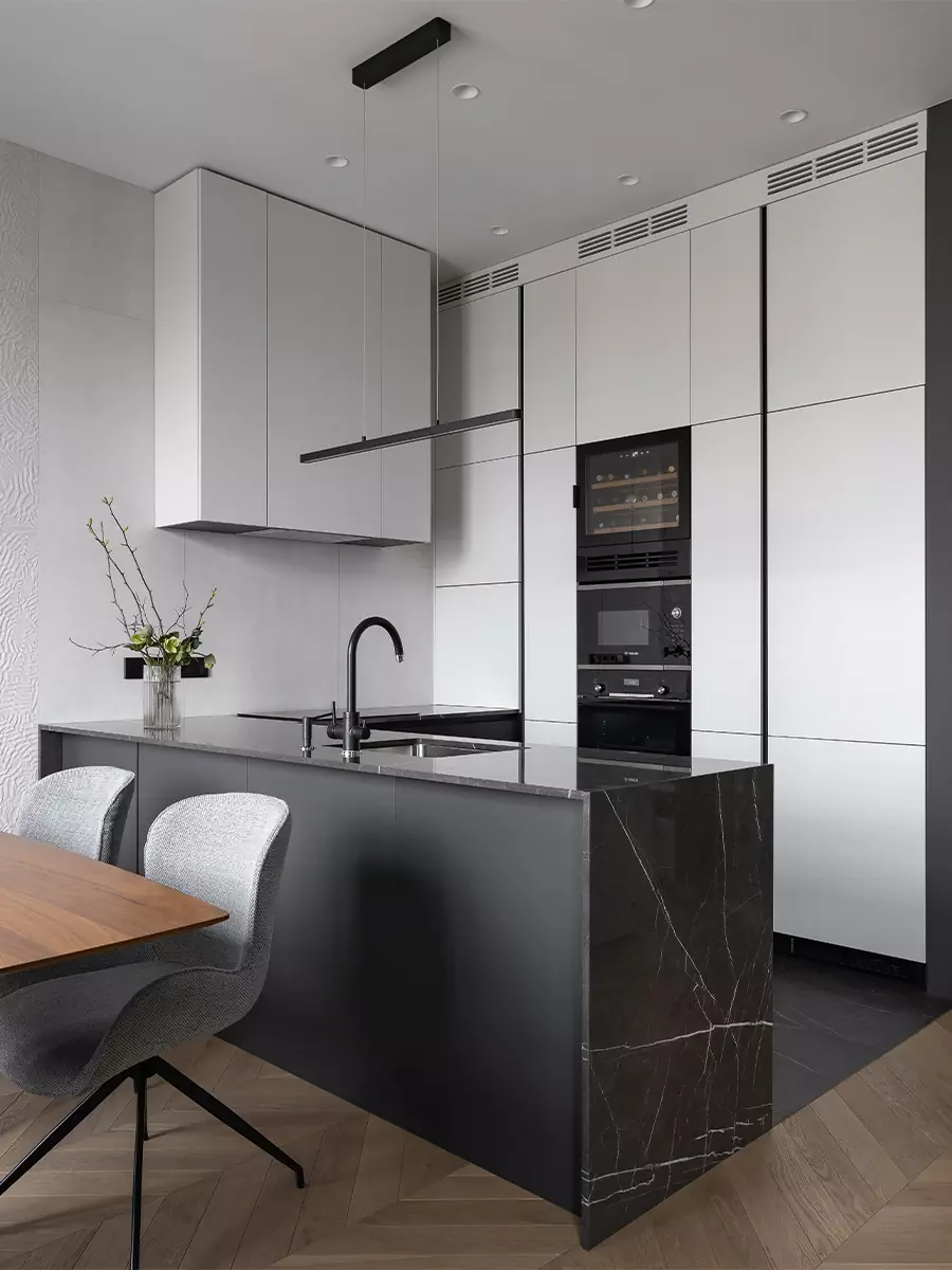 Ритмичные детали и продуманное зонирование в квартире для семьи дизайнера интерьера — проект Светланы Михайловой