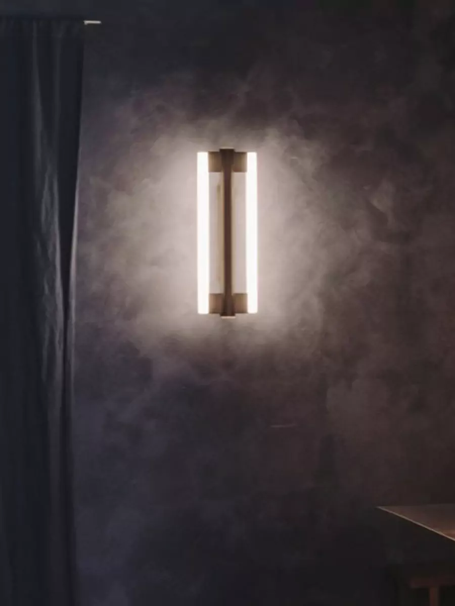 Игра контрастов: историческая лепнина и мебель из стали в уютной мадридской кофейне — проект Plantea Estudio