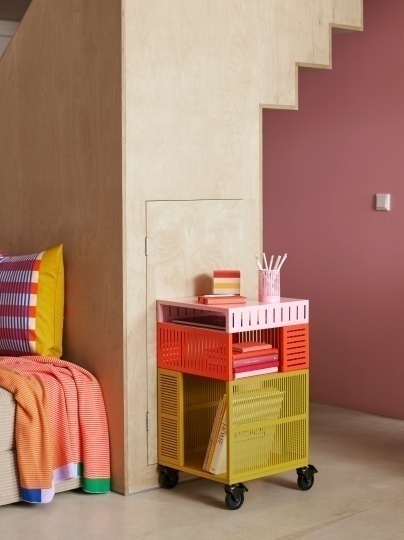 IKEA показала коллекцию мебели и текстиля по дизайну студии Raw Color