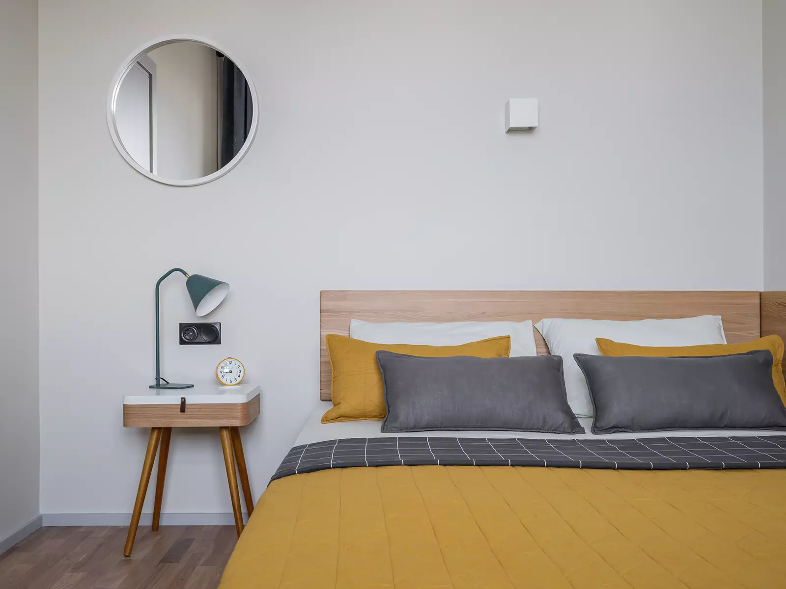 Красочный интерьер квартиры для сдачи в аренду в оживленном подмосковном районе — проект Екатерины Плаховой