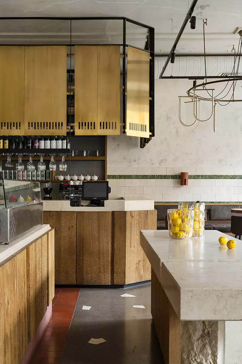 Интерьер петербургского ресторана, вдохновленный творениями Карло Скарпы — проект PAUM Design