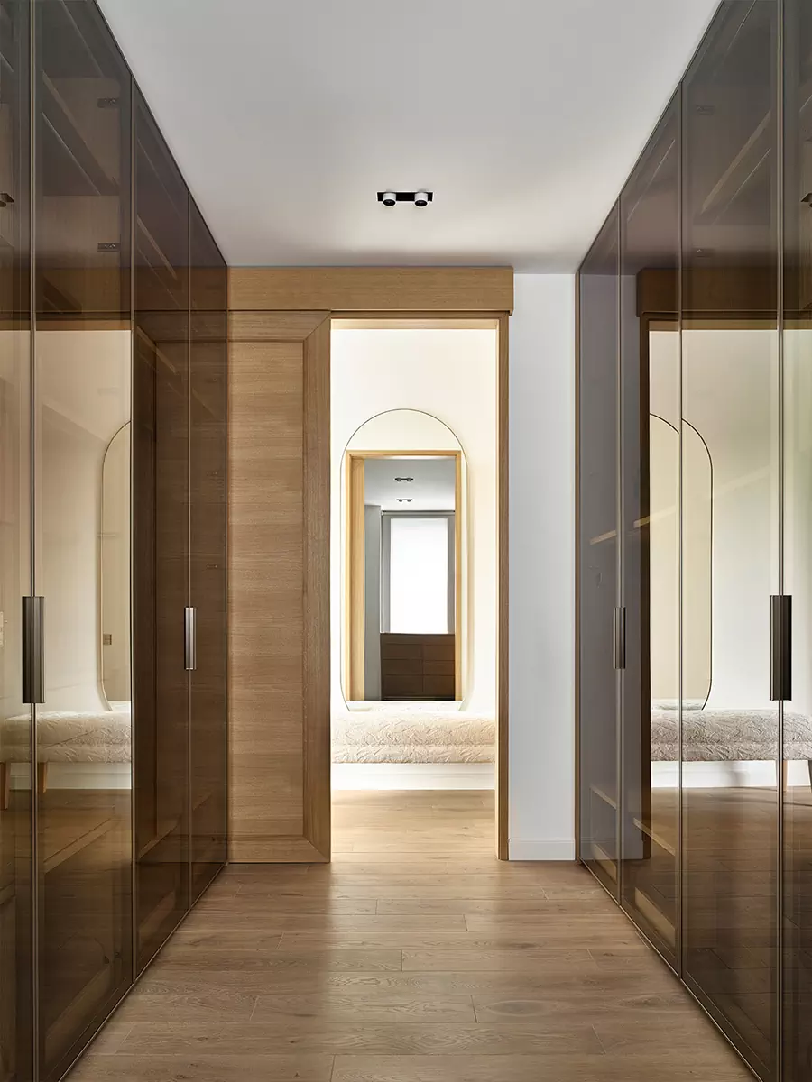 Гармоничный интерьер большой квартиры для семьи с четырьмя детьми — проект Никиты Бондаря