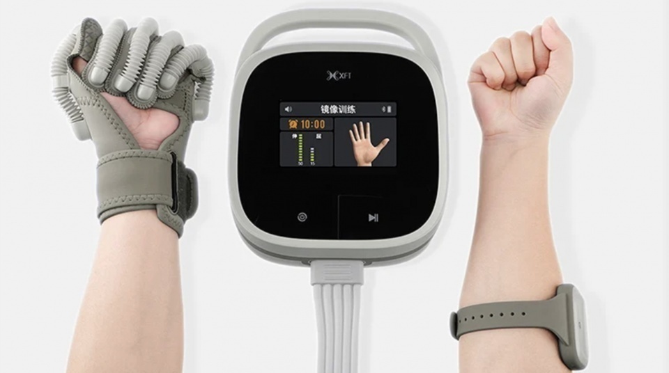 Компания XFT Medical представила перчатку для восстановления подвижности рук