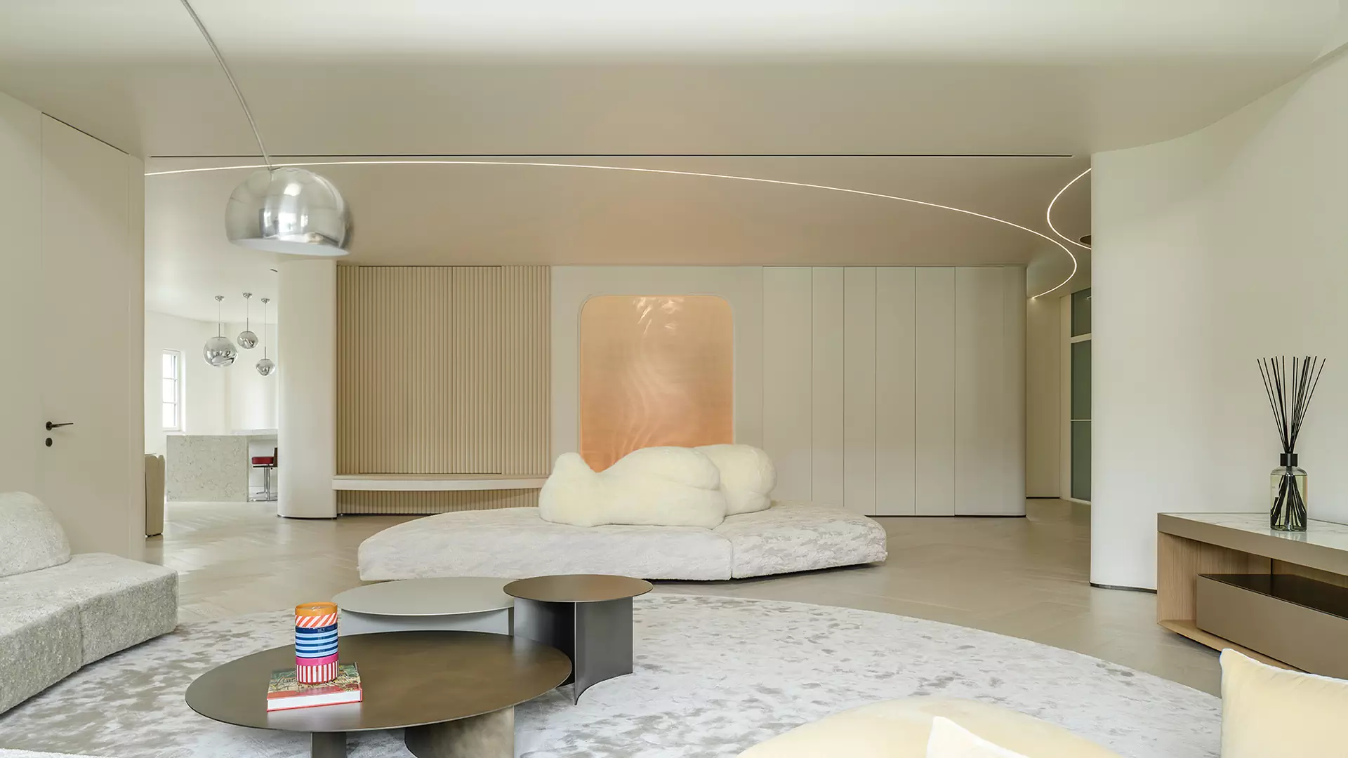 Гармоничный интерьер квартиры в Шанхае с комнатой для медитации — проект Noble Fit & Fun Connection