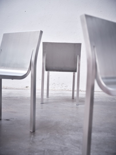 Сабин Марселис придумала минималистичный стул для BD Barcelona